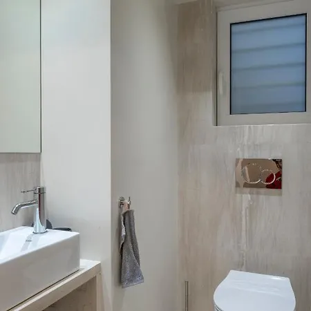 Apartment Mayer Hellas 2br Duplex Kolonaki *