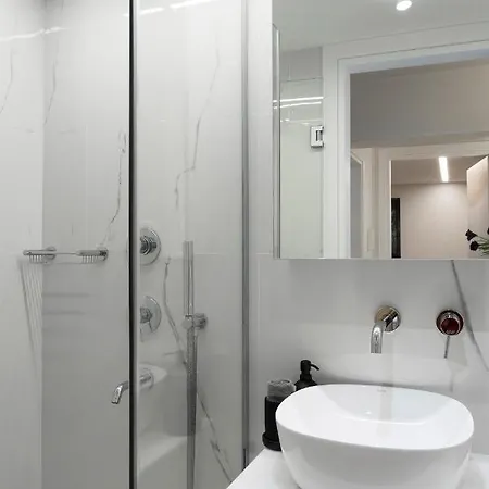 Mayer Hellas 2br Duplex Kolonaki *