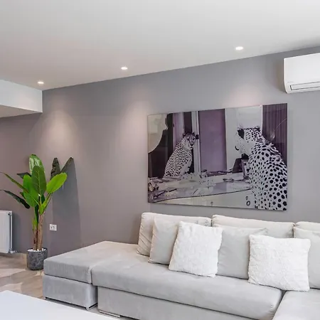 Mayer Hellas 2br Duplex Kolonaki * Athens